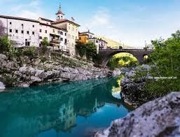 Pogoji za pridobitev pravice do uporabe brezplačnih plakatnih mest za izvedbo Zakonodajnega referendum o Zakonu o spremembah in dopolnitvah Zakona o vodah