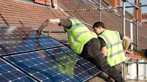 ROK SE IZTEKA! Javni poziv za sklenitev neposredne pogodbe za ustanovitev služnostne pravice na nepremičnem premoženju za namen postavitve malih sončnih elektrarn