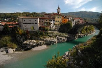 Zbiranje člankov in oglasnih sporočil za občinsko glasilo Most