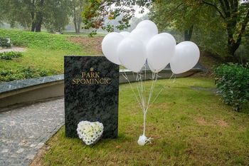 VABILO na spominsko obeležje ob mednarodnem dnevu otrok, ki so umrli med nosečnostjo ali kmalu po rojstvu