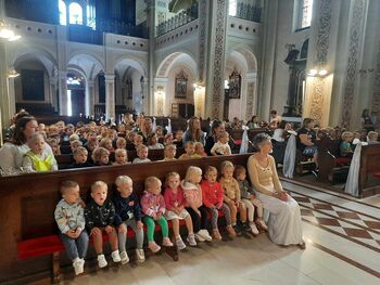 Iz Župnijskega vrtca Vrhnika... Novi začetki - veliki koraki 