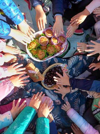 Zeliščni piknik na Župnijskem vrtu