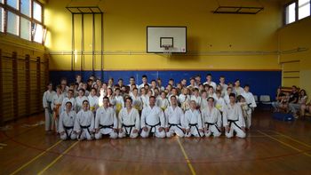 V Karate klubu Polzela izpit za višji pas opravilo več kot 80 karateistov