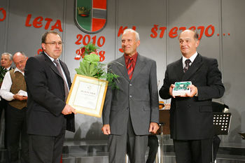 Javni razpis o priznanjih občine Vojnik v letu 2011 