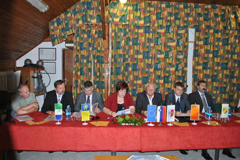 V občini Mokronog-Trebelno začeli graditi največje odprto širokopasovno omrežje v Sloveniji iz drugega razpisa.