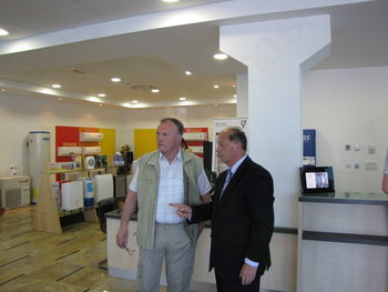 Atlas, korak s svetom