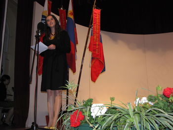 Ob dnevu upora proti okupatorju.