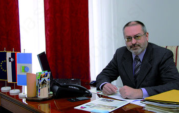 Naglica pri obrtni coni je lahko tvegana