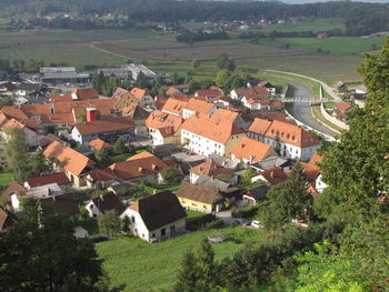 OBČINA VOJNIK USPEŠNA PRI PRIJAVI NA RAZPIS HELIOSOVEGA SKLADA 