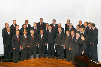 Pridružite se nam Pridružite se nam