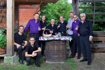 Družina Gregorc se pripravlja na praznovanje 25. obletnice delovanja