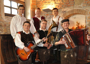 Jecljavi Bitenci pred novo CD-ploščo