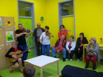 Babice in dedki na obisku