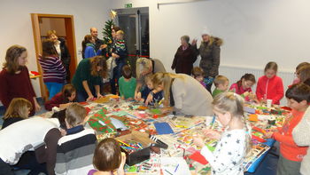 Otroke v Žapužah je obiskal Božiček