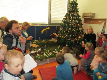 Otroška božična polnočnica