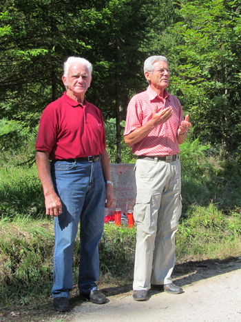 Srečanje pri spomeniku 1. čete Šercerjevega bataljona v Kožlješkem logu 