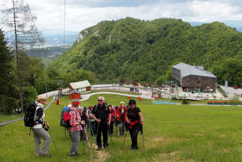 Sončki na Grmadi pri Celju, Celjski koči in Tolstem vrhu