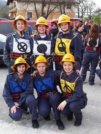 Tudi v zimskih mesecih ne počivamo Tudi v zimskih mesecih ne počivamo