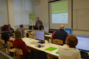 Spletni Most povezuje