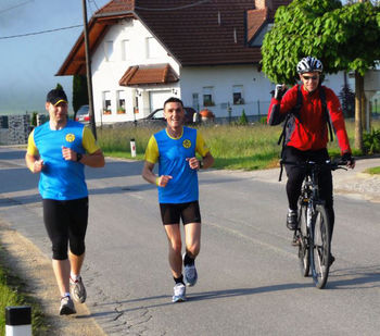 Do Dolenjskih Toplic so Dobrepoljci kar tekli Do Dolenjskih Toplic so Dobrepoljci kar tekli