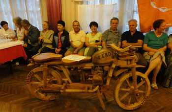 Razstava ročnih del Društva upokojencev Kanal