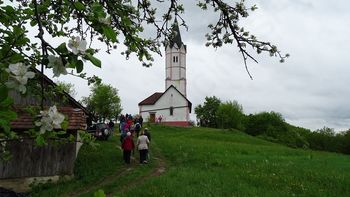 ŽEGNANJE NA ŠENTJURSKEM HRIBU