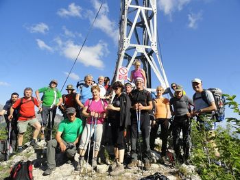 Paklenica, kjer se spajata mirni Jadran in divji Velebit Paklenica, kjer se spajata mirni Jadran in divji Velebit