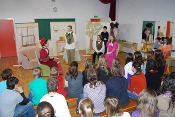 Gledališka predstava v angleščini 