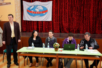 Konec aprila bo v Šentvidu 10. mednarodni folklorni festival SLOFOLK Konec aprila bo v Šentvidu 10. mednarodni folklorni festival SLOFOLK