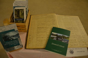 Poklon Gregorju Riharju in predstavitev občinskega zbornika