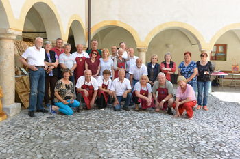 TRADICIONALNE DELAVNICE  V JABLAH 