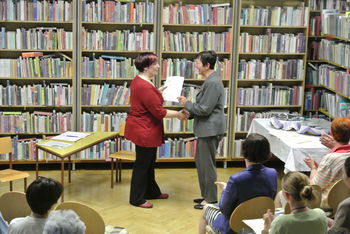 KNJIGA JE ŠLA MED TRŽIČANE ŽE TRETJIČ