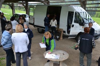 Po urejenih balkonih se vas spozna