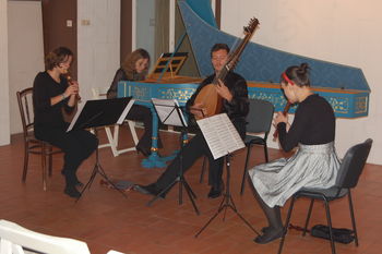Izzvenele so Jesenske serenade Izzvenele so Jesenske serenade