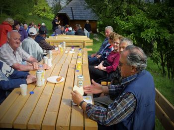 Pohod članov Aktiva invalidov Šmartno na kočo Planinc Pohod članov Aktiva invalidov Šmartno na kočo Planinc