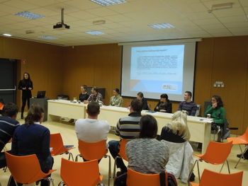 Okrogla miza o aktivni participaciji mladih v lokalnem okolju