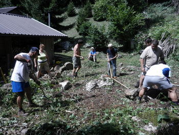 Košnja na Mali gori Košnja na Mali gori