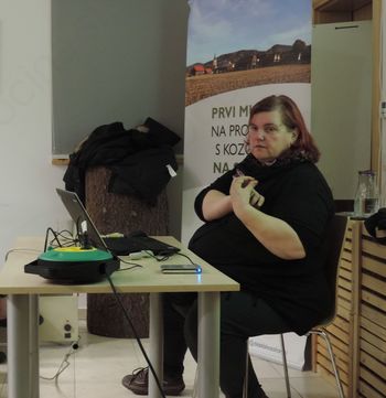 Pridelovanje semen zelenjadnic za lastne potrebe, predavanje Miše Pušenjak v Šentrupertu Pridelovanje semen zelenjadnic za lastne potrebe, predavanje Miše Pušenjak v Šentrupertu