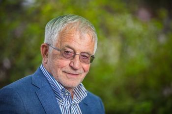 Ob predstavitvi dr. Petra Čeferina - pisatelja