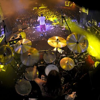 Elvis Jackson verjamejo v ...