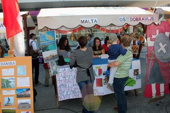 Evropska vas po malteško (dobraveljsko)