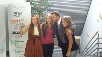 Ogled predstave Cvetje v jeseni Ogled predstave Cvetje v jeseni