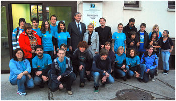 Krizni center za otroke in mladostnike 10-KA ter Dnevni center Žarek 