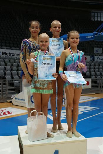 S polnim zanosom v novo sezono S polnim zanosom v novo sezono