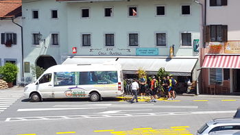 3. avgusta se je s Hop ON – Hop OFF KOBARID avtobusom peljal že tisoči potnik 