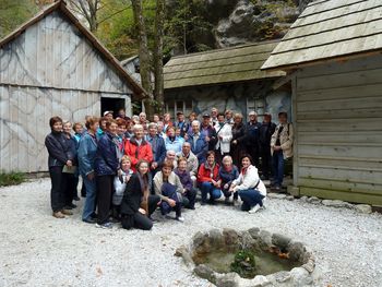 DU Log v Bolnici Franji in na Soči