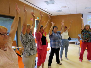 Smeh brez razloga - Joga smeha