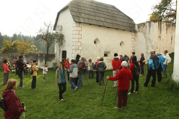 Pohod na grad s predavanjem o zgodovini Starega trga z okolico