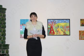 Art Lipa razstavlja na sevniškem gradu 