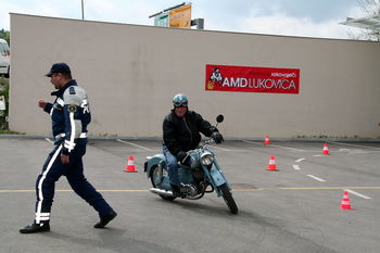 Motoristi varno na cesti 2013